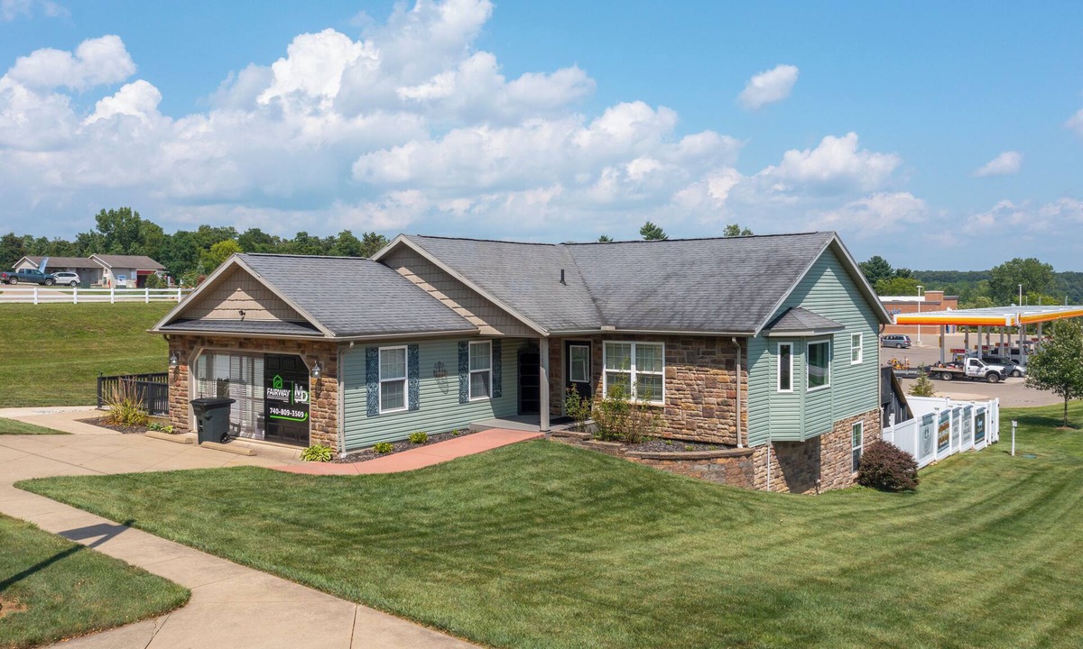 Howard House | Welcome to The Captain and Crew Quarters on Anchor Drive at Apple Valley Lake!