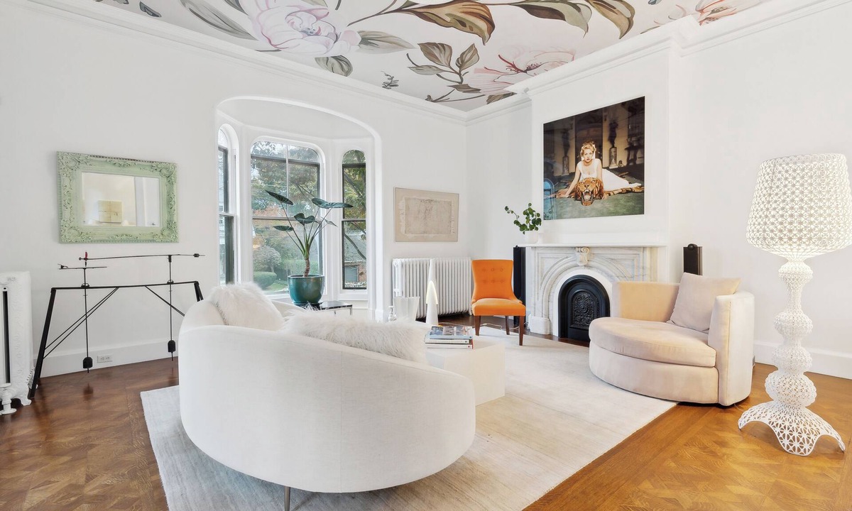 West End House | West End Chic - Chef's Kitchen, Pool Table, W/D