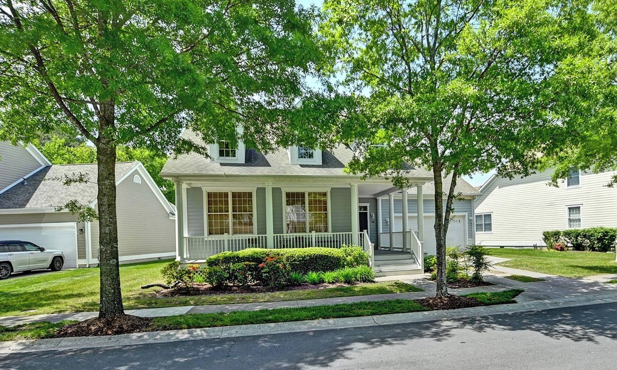 Ocean View House | Willow Oak Tranquility, a spacious 3 bed, dog friendly home in the Bear Trap Dunes community! Indoor and outdoor pool, beach shuttle service, WIFI, tennis and more!