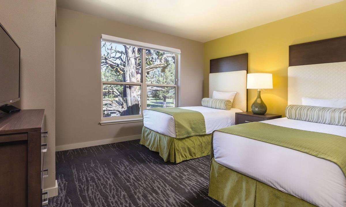 Redmond Hotel | WorldMark Eagle Crest