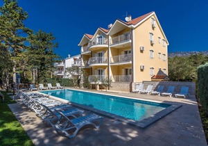 Apartments Villa Anne (81411-A6) - Jadranovo (Crikvenica)