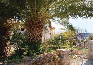 Cozy apartment in Banjole with WiFi