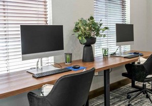 Resort Style Apartment/Home - The Woodlands