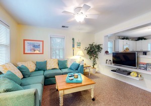 Town of South Bethany Oceanside Vacation Home w/Private Washer and Dryer + Free WiFi