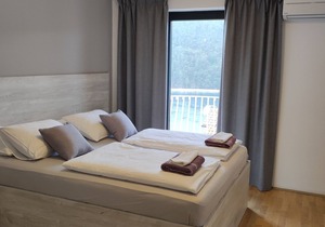 Two bedroom apartment with terrace and sea view Duga Luka (Prtlog), Labin (A-5528-b)