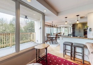Wonderful Condo Close to Sugarbush Resort with Pool & WiFi