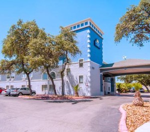 Days Inn 