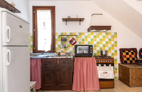 Orentano House | 2 bedroom amazing home in Orentano