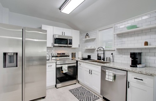 Pataskala Apartment | 21 Mi to Dtwn Columbus: Quiet Country Escape