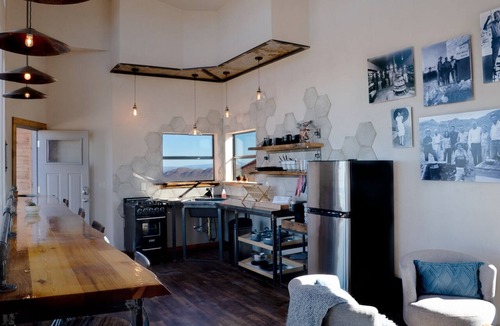 Alpine Cabin | 250th July Special - Boca de la Roca Private Mountain Lodge