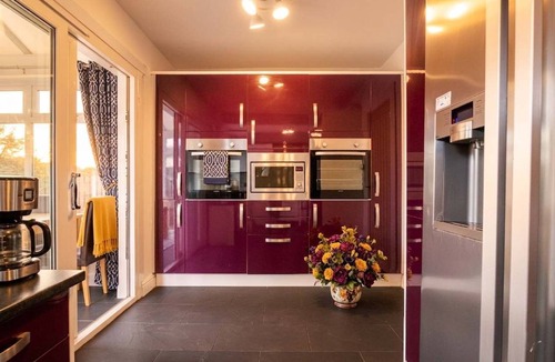 Prestonpans House | 2BR Near Portobello & Musselburgh - Free Parking - Fast Wi-Fi