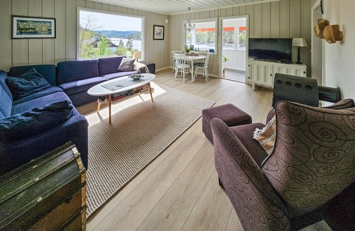 Frogn House | 4 bedroom cozy home in Drøbak