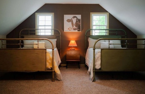 Laurelville Other | 4 bedroom Tenant House at Muddy Boots Petting Farm.
