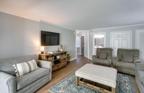 St. Simons Island House | 4 Mi to Beach: St Simons Island Golf Course Condo