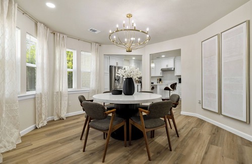 Lake Highlands House | 5BR Lake Highlands Home: Pool & Extended Stays