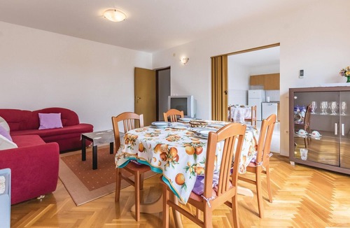 Pavicini House | 6 bedroom beautiful home in Segotici