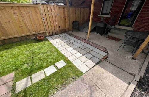 German Village Apartment | 886 Macon (2 bdrm) · Walkable German Village home w/fenced yard