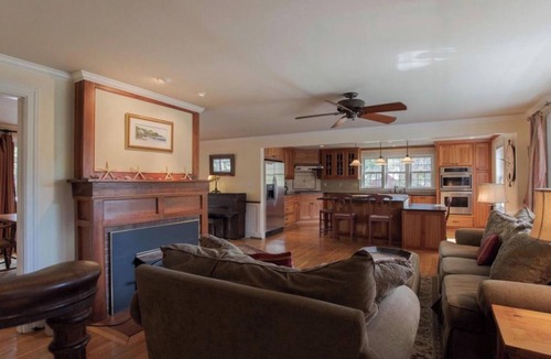 York Harbor House | A beautiful home. Spacious, walk to Long Sands.