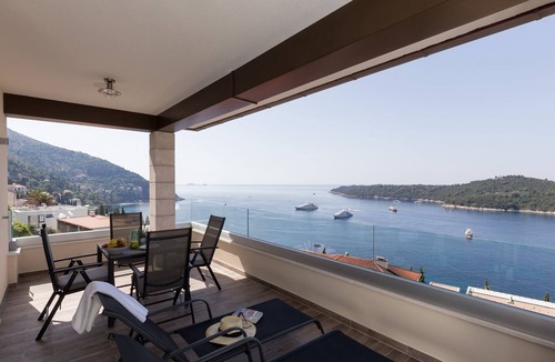Dubrovnik Apartment | Amorino of Dubrovnik Apartments - Studio Apartment with Terrace and Sea View (Apartment Lavanda)