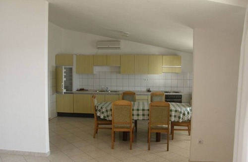 Duce Apartment | Apartment in Duće with Seaview, Terrace, Air condition, WIFI (900-2)