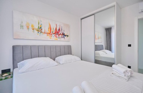 Razanj Apartment | Apartment Maestral