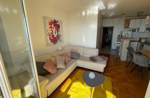 Znjan Apartment | Apartment View