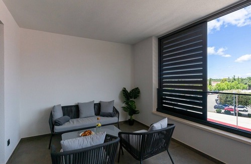 City Center Apartment | Apartment with Balcony No.18 in Nar Residence