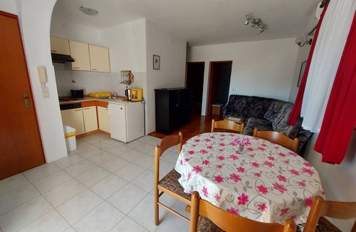 Jadranovo Apartment | Apartments Franjo (80861-A2) - Jadranovo (Crikvenica)