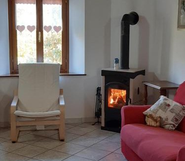 Pian degli Ontani Apartment | Appartamento La Volpe