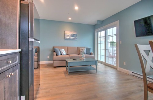 Old Orchard Beach Condo | Atlantic Ocean Suites - Sand Dune Suite 11 (1 Bedroom)