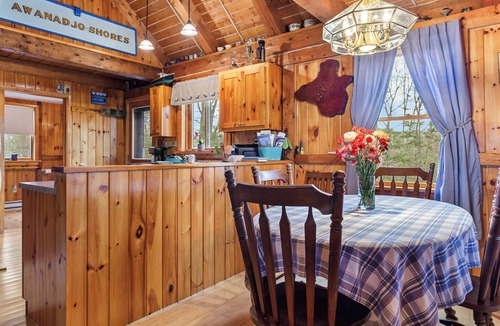 Orland Cottage | Awanadjo Shores on Toddy Pond