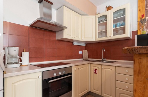 Dvornica House | Awesome home in Kanica