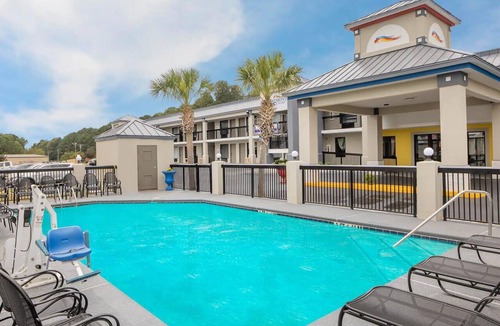 Covington Hotel | Bamont Inn