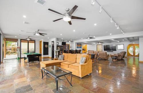 Clear Lake Shores House | Bay Breeze Estate - Heated Pools, Private Pier & Walk to the Kemah Boardwalk