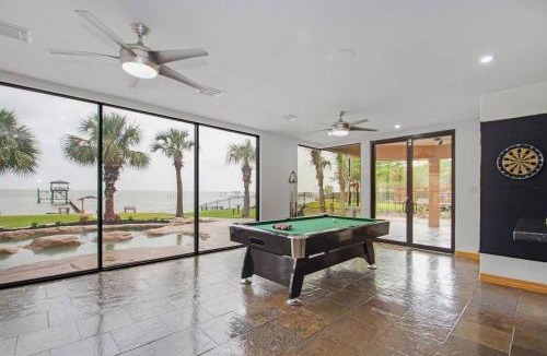 Clear Lake Shores House | Bay Breeze Estate - Heated Pools, Private Pier & Walk to the Kemah Boardwalk
