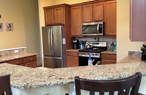 The Commons Villa | Bayside luxury home! Pools, jacuzzi playground Bay view restaurant, golf course!