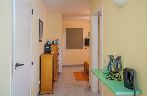 Runaway Bay Condo | Bayview Condo.