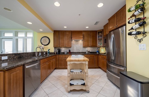 North Ocean City Condo | Beach House 101 is a beautiful, first floor Oceanfront condo located on 142nd st