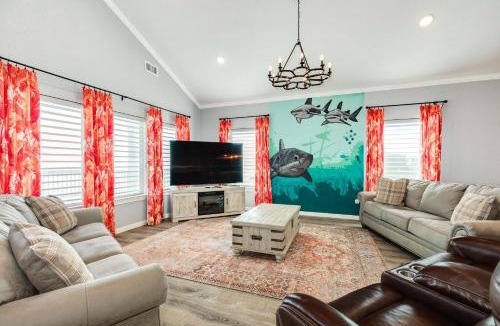 Surfside Beach House | Beachfront Family Pet Friendly