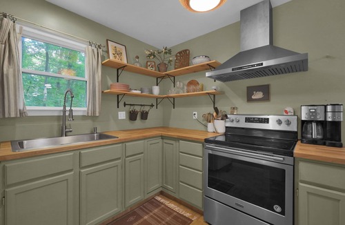 Nashport House | Beautiful 3-bedroom house in welcoming Nashport