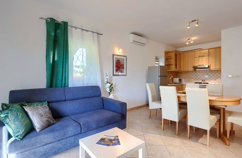 Vosteni Apartment | Beautiful apartment for 6 guests with private pool, WIFI, A/C, TV and terrace