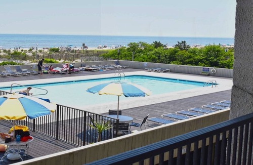 North Ocean City Condo | Beautiful Clean Condo On Beach &Bayview, steps to beach &pool. Full & Mini weeks