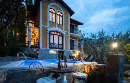Srinjine House | Beautiful Home In Srinjine
