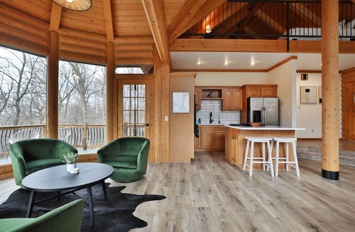 Lancaster House | Beautiful Villa - Pool, Hot tub, Sauna, sleeps 29!