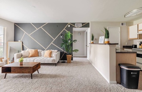 Astrodome Apartment | Beige 1Bed 1Bath NRG at 5 min walk Free Parking