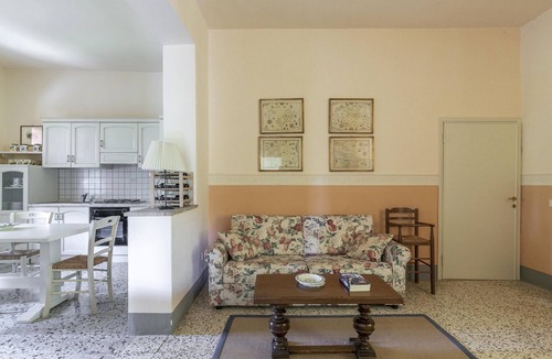 Montopoli in Val d'Arno House | Belvilla by OYO CASA ROSSA 8 pax