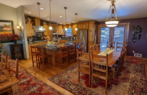 Crooked River Ranch House | Bend Country 4 BR/3 Bth, Amazing 9 Mt View, 9 acre, Peaceful Getaway