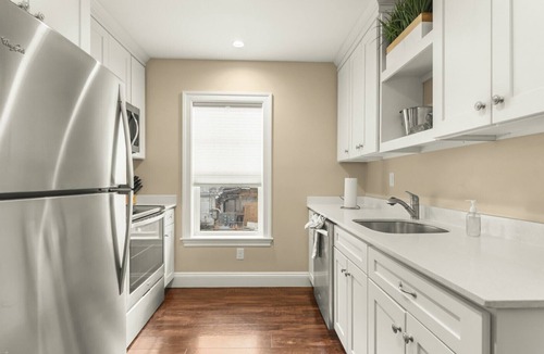 York Beach Condo | Big-Group Lock-Off Condo | 1BR + Resort Room | Sleeps a Crowd