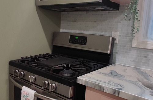 Delaware Apartment | Brand New Cozy Downtown Delaware Apartment