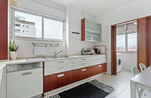 Benfica Apartment | Bright & Spacious Three-Bed Apartment in Lisbon